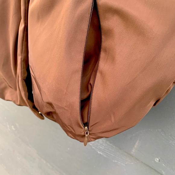 GAP Puffer Vest - Picture 5 of 6